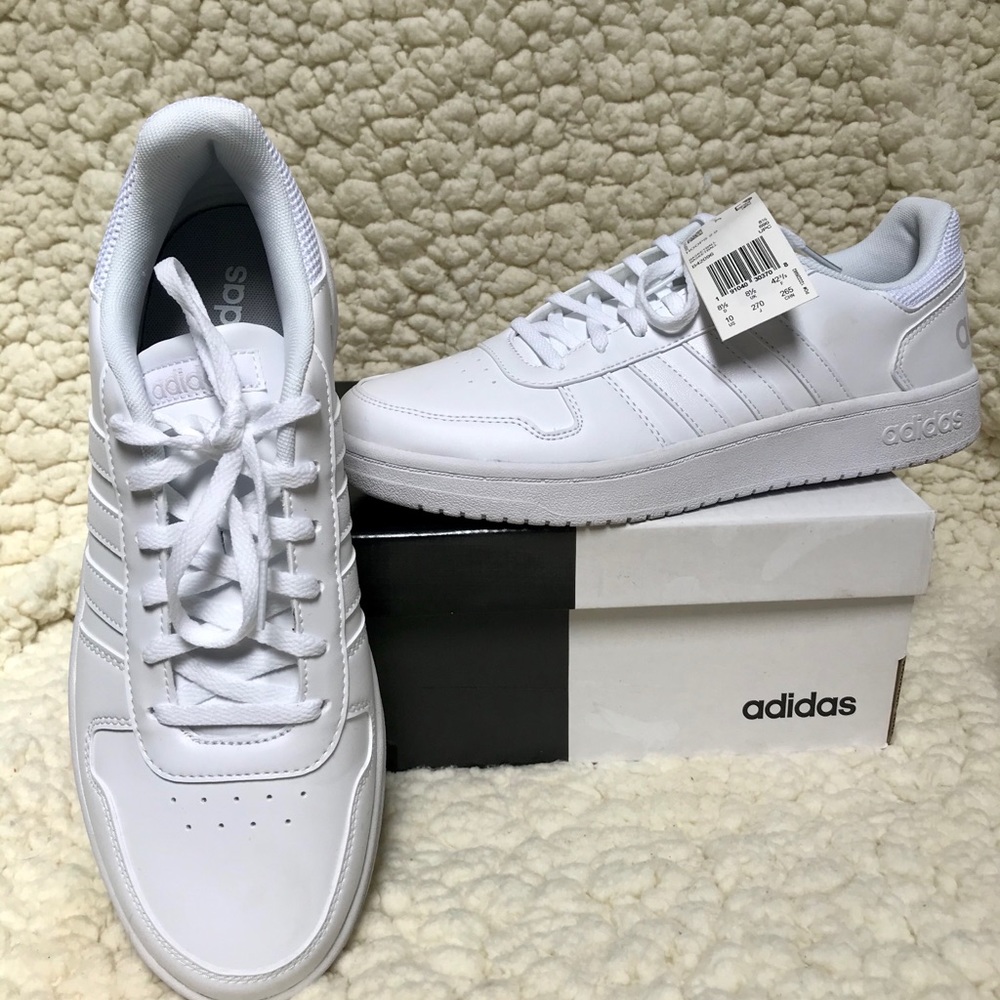 Size 10 NWT, Adidas tennis shoes